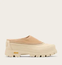 Hot Daystorm™ Clog Women's Shoe Women Clogs, Mules & Loafers