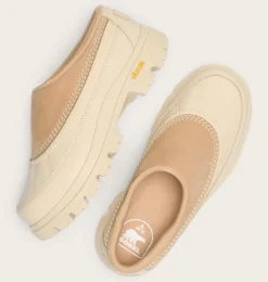 Hot Daystorm™ Clog Women's Shoe Women Clogs, Mules & Loafers
