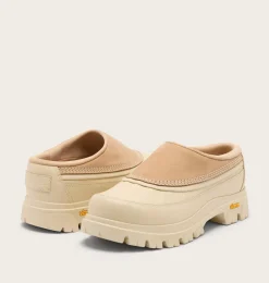 Hot Daystorm™ Clog Women's Shoe Women Clogs, Mules & Loafers